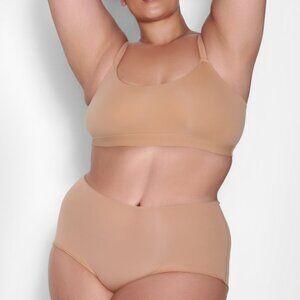 SKIMS Fits Everybody Scoop Bralette